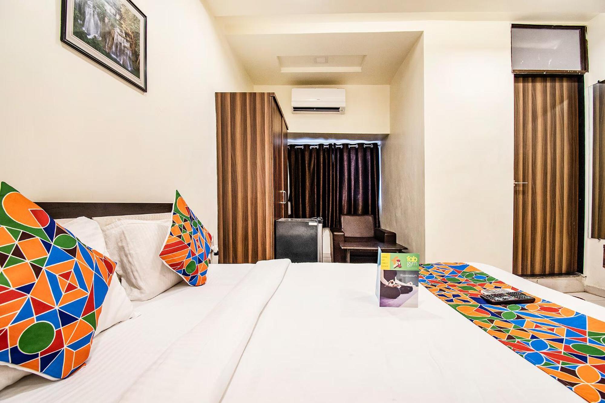 Hotel Maher Inn Ahmedabad Exterior foto