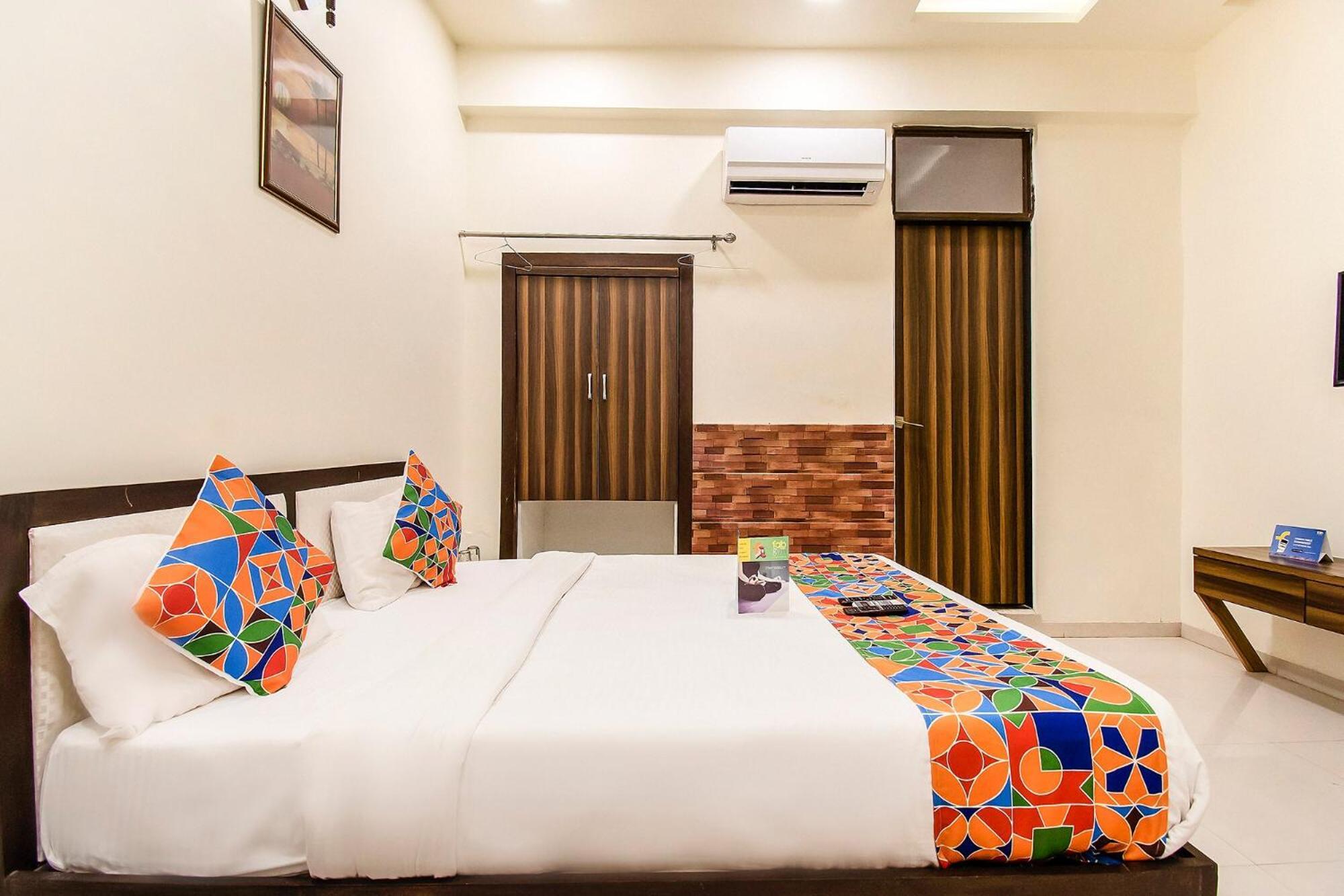 Hotel Maher Inn Ahmedabad Exterior foto