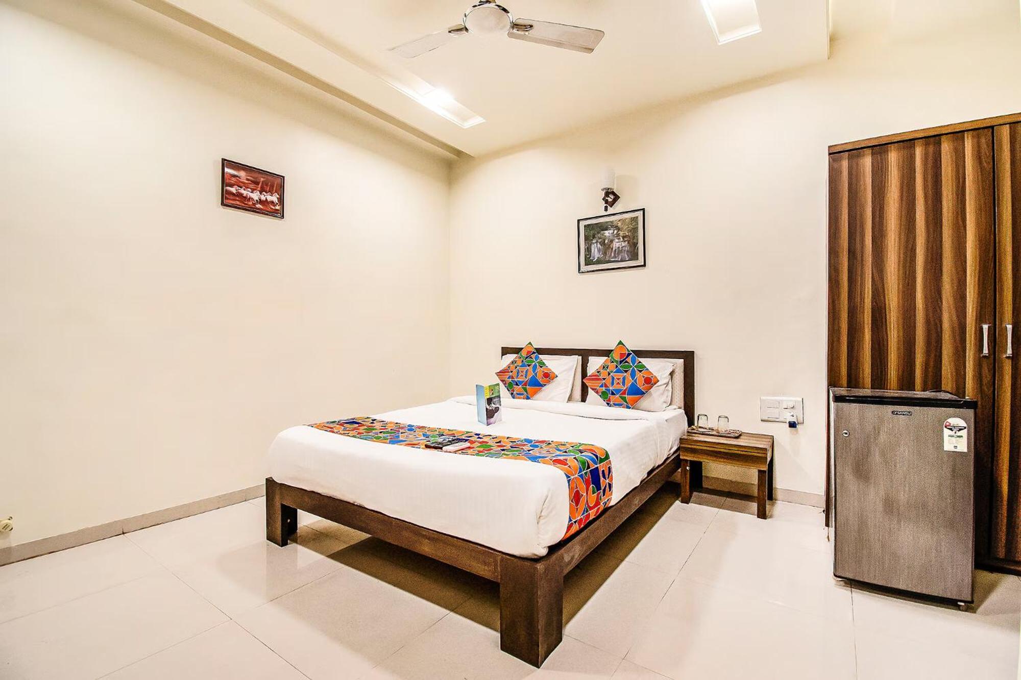 Hotel Maher Inn Ahmedabad Exterior foto